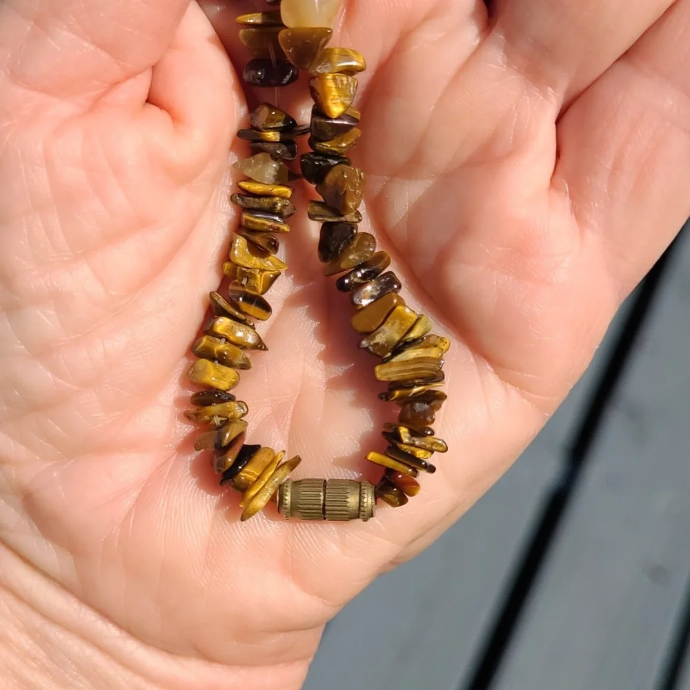 Tigers Eye Stone Chip Necklace 18